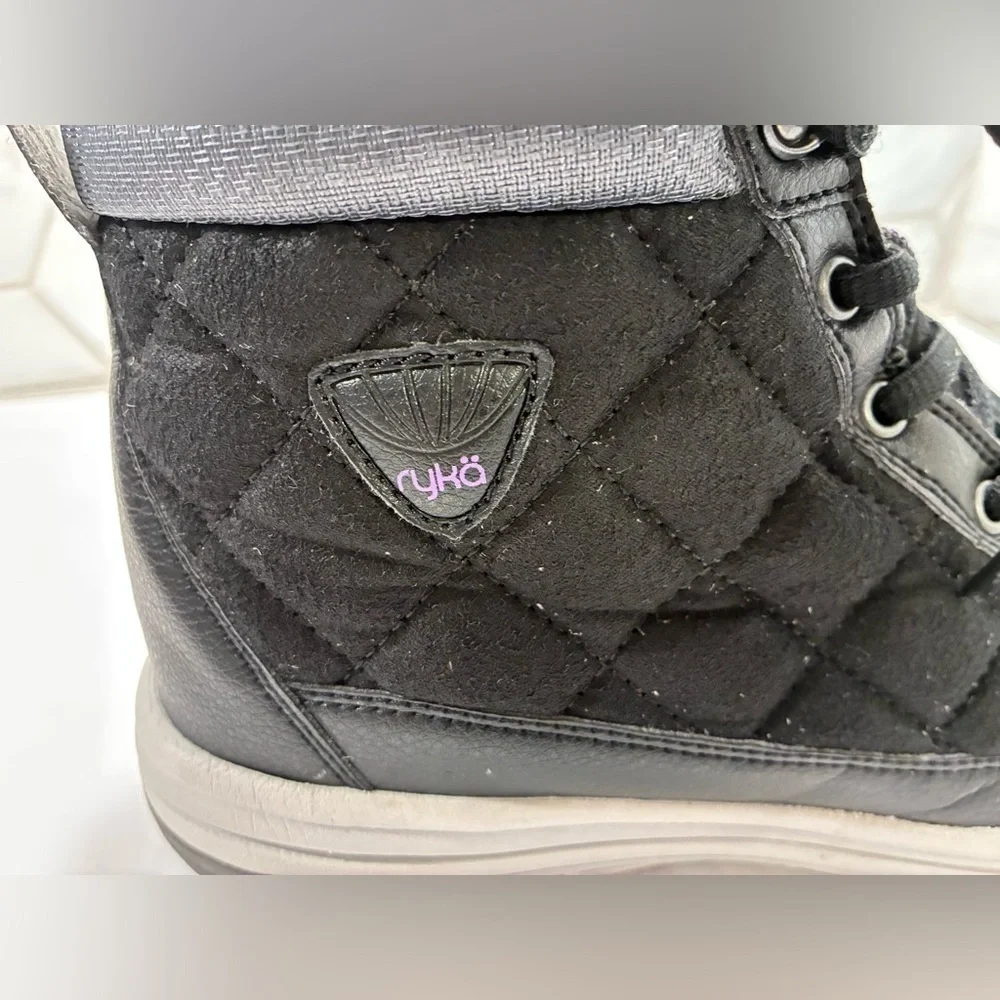 Ryka Aurora Women's Quilted High-Top Black Ankle Booties Size 7